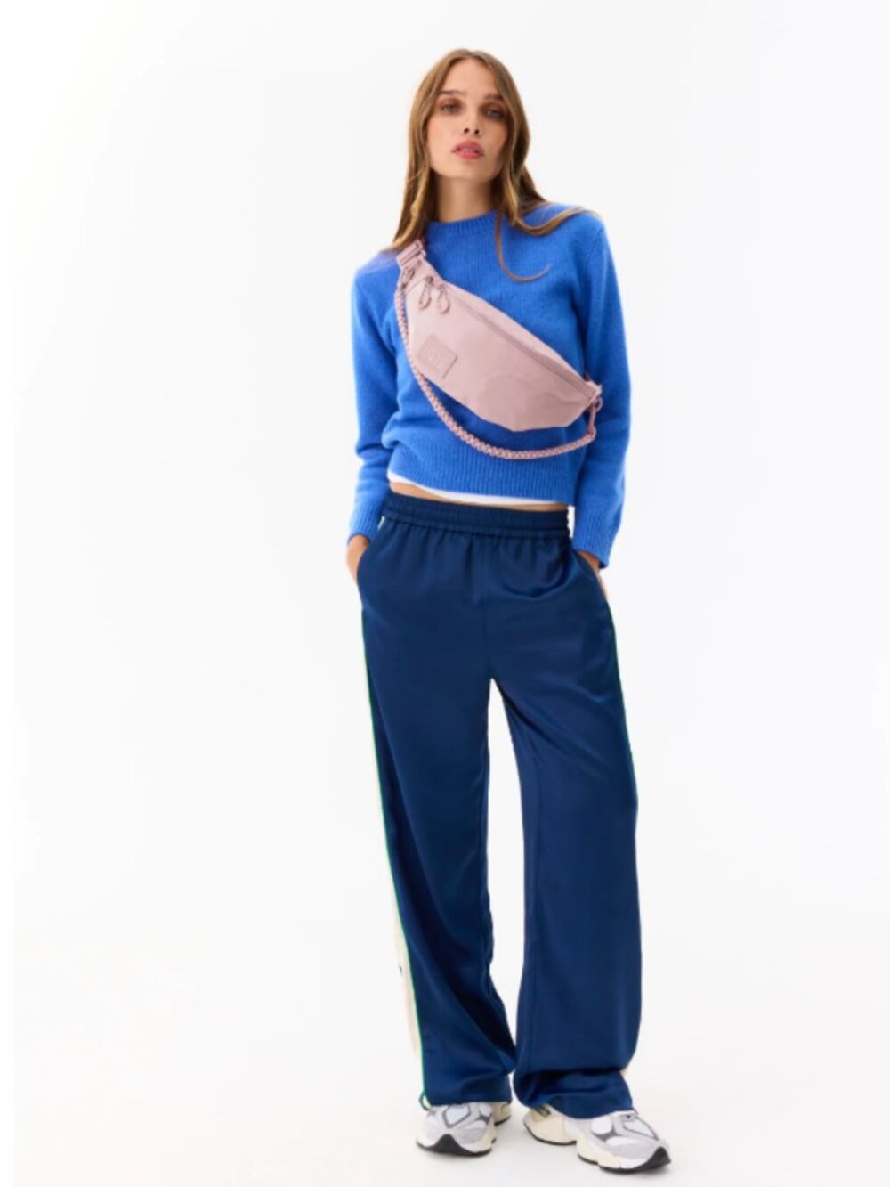 BEIS The Sport Pack in Atlas Pink - Picture 2 of 12